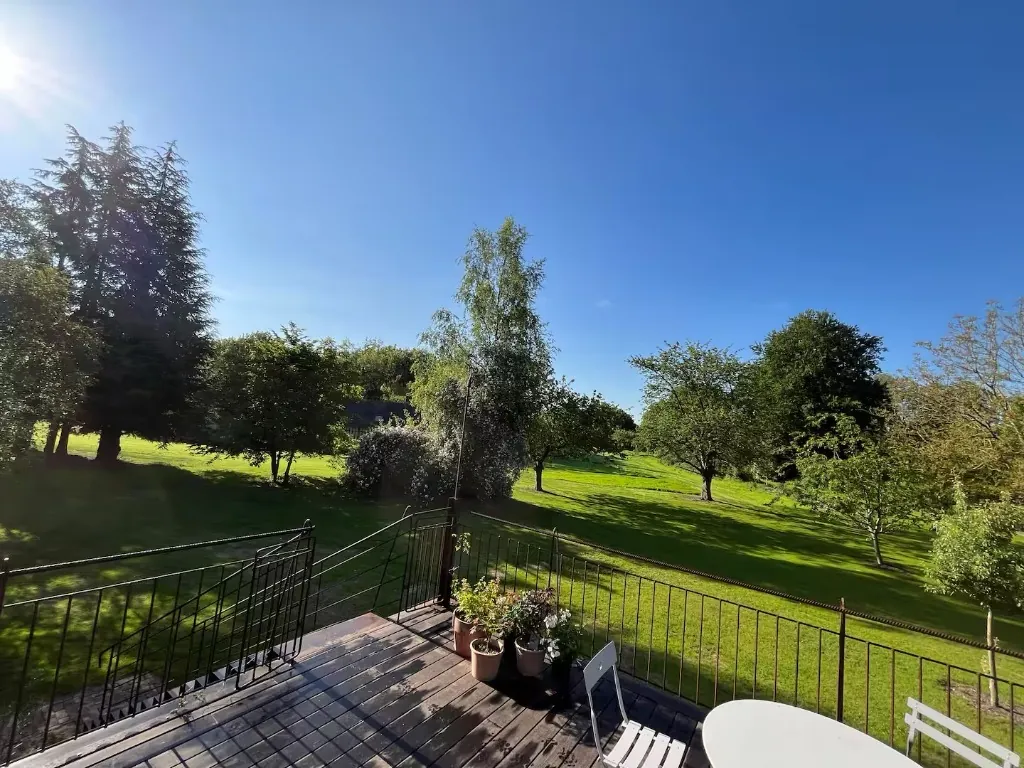 Chambre enfants lits jumeaux gîte famille